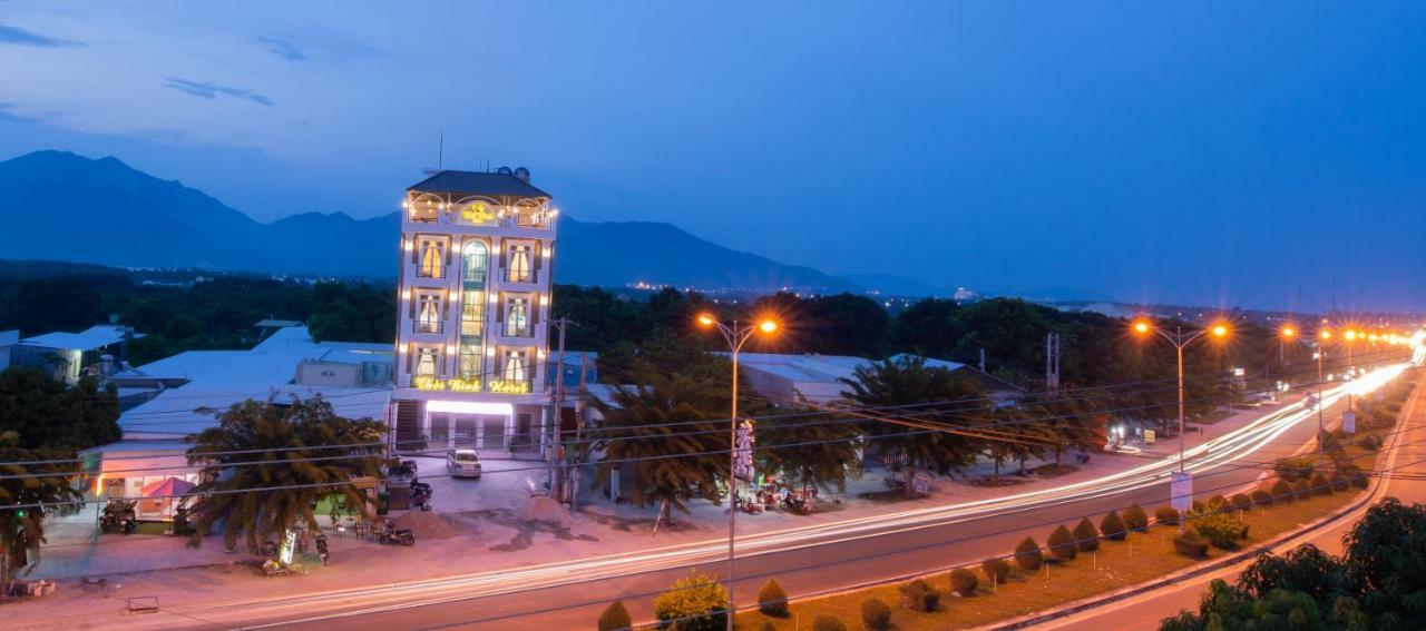 Thoi Binh Hotel Cam Lam Ngoại thất bức ảnh